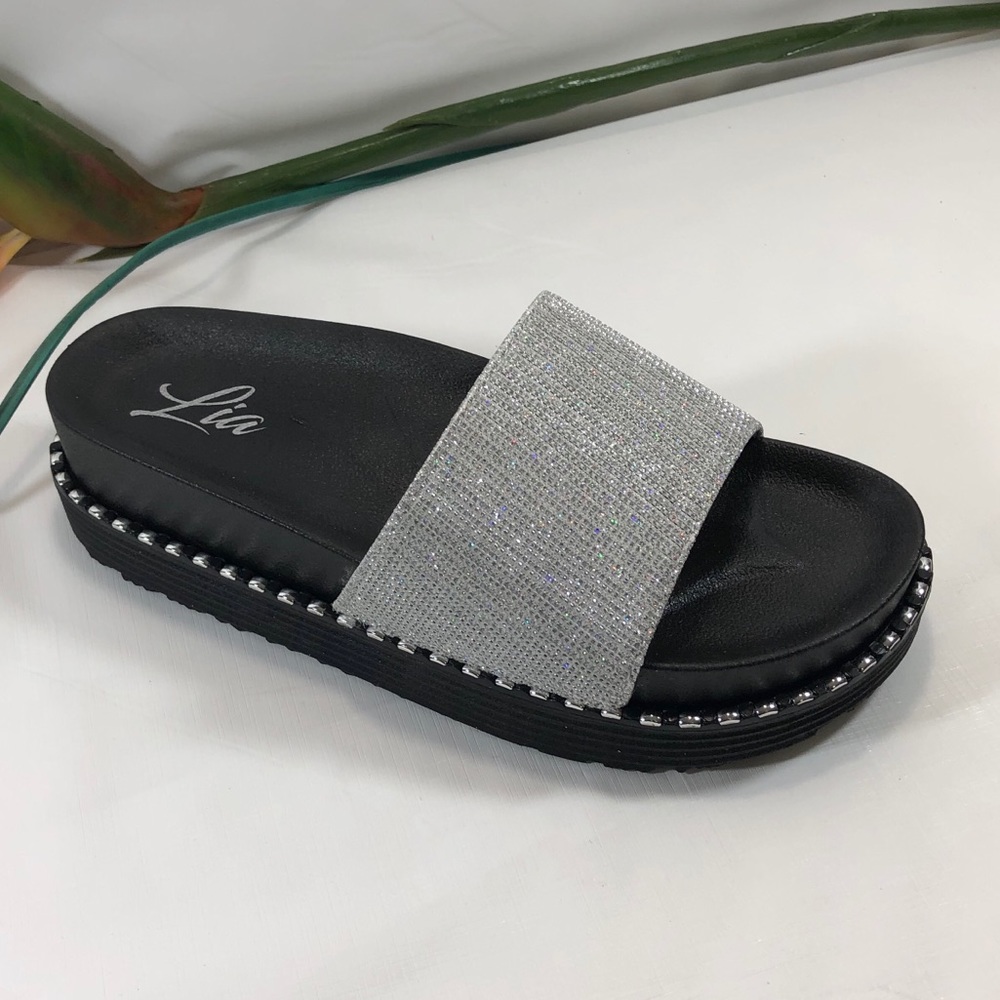 NWOB Women’s Grey Glitter Open Toe Platform Sandal